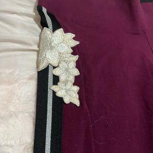 Vintage Victoria secret yoga pants with flower detail size large